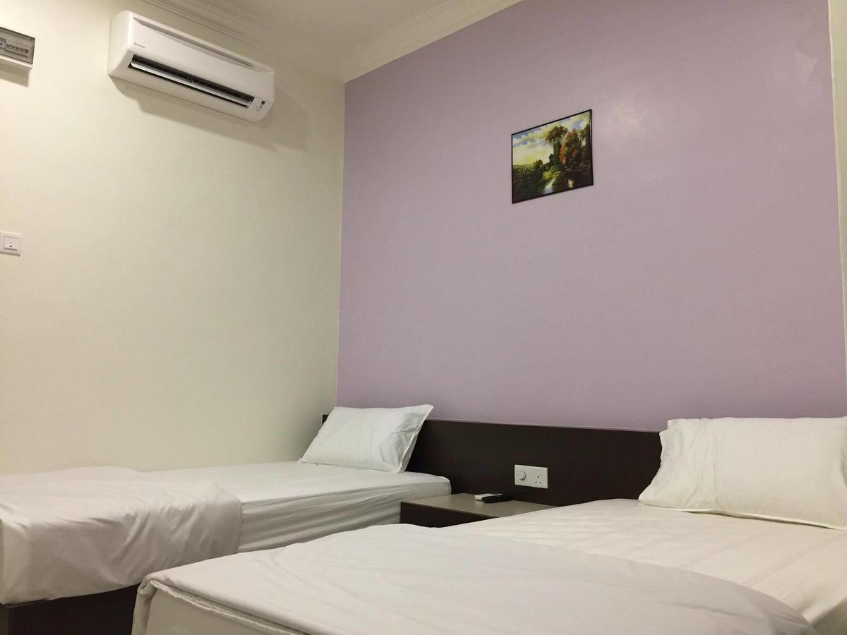 Hi Star Hotel Sitiawan Kültér fotó